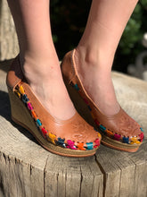 Load image into Gallery viewer, Tacón con Colores