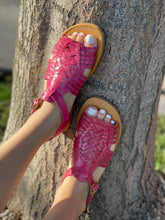 Load image into Gallery viewer, La Barbie