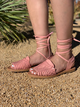 Load image into Gallery viewer, Rosita lace up