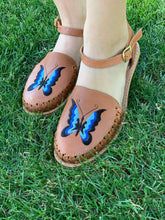 Load image into Gallery viewer, Mariposa tan