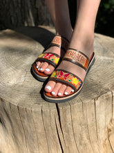 Load image into Gallery viewer, Estiló Michoacan tan