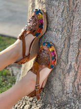 Load image into Gallery viewer, Tacón de colors