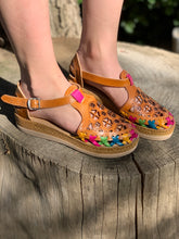 Load image into Gallery viewer, Santa María Plataforma