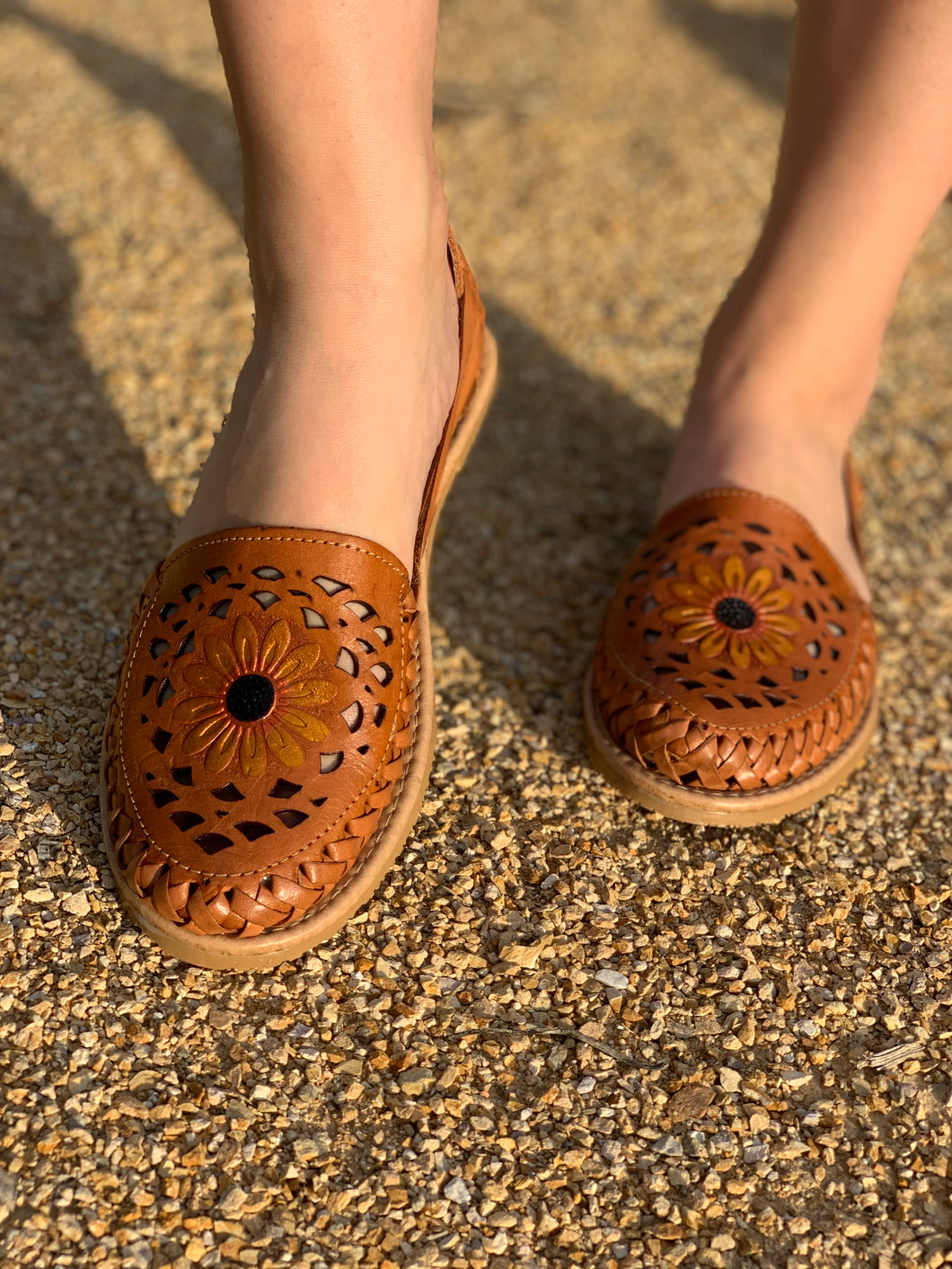 Yellow girasol tan huarache